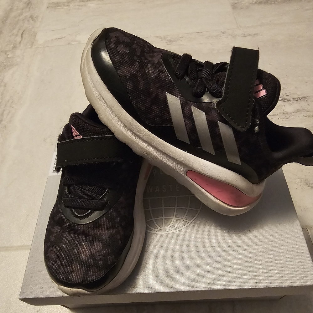Adidas 6 1/2K shoes